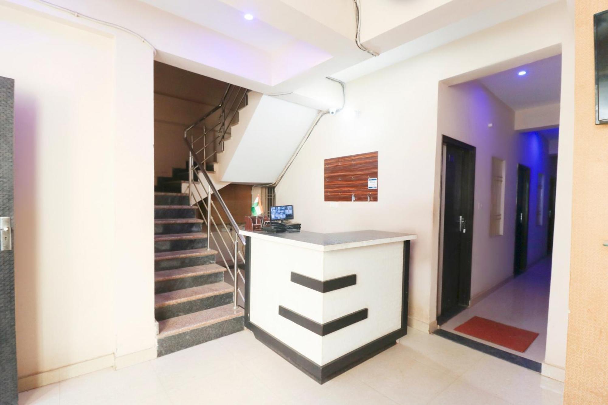 Hotel O Shiv Ganga Inn Varanasi Exterior photo