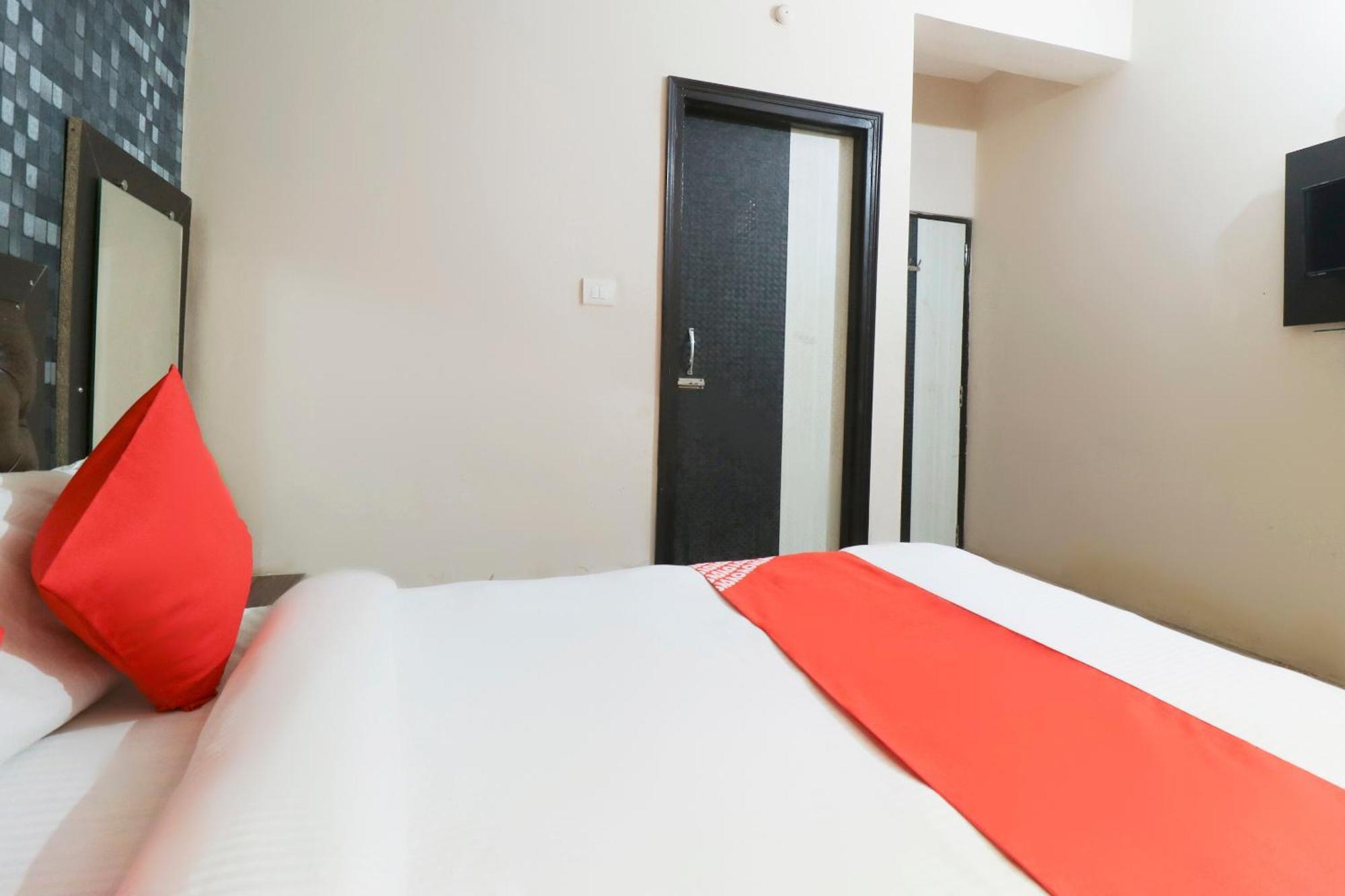 Hotel O Shiv Ganga Inn Varanasi Exterior photo